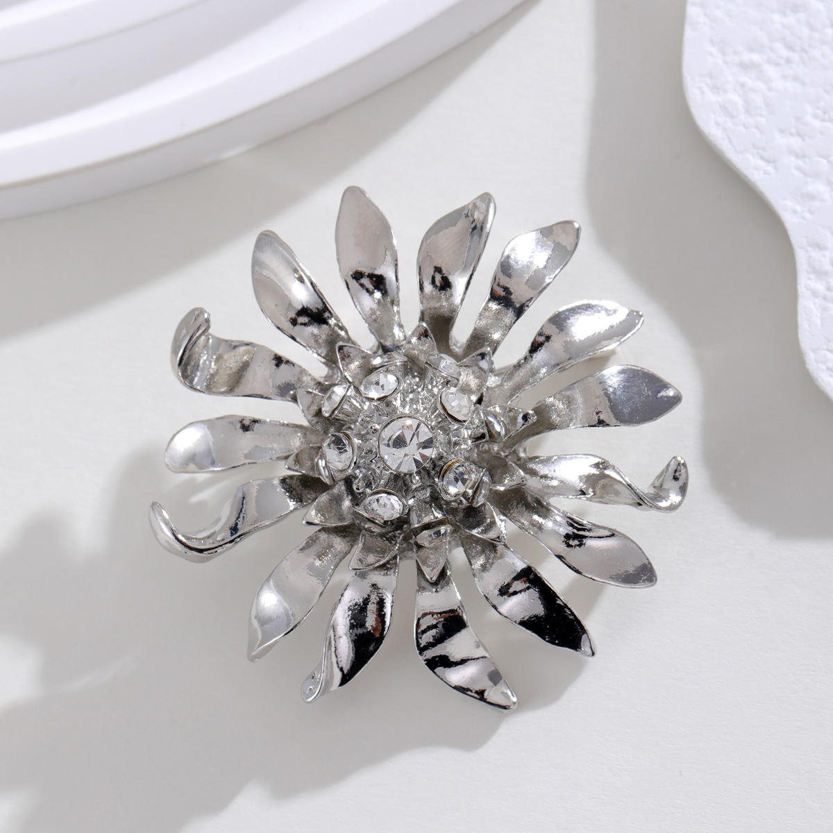 Wholesale Sunflower Brooch & Lapel Pin, Rhinestone Flower Pearl Pin
