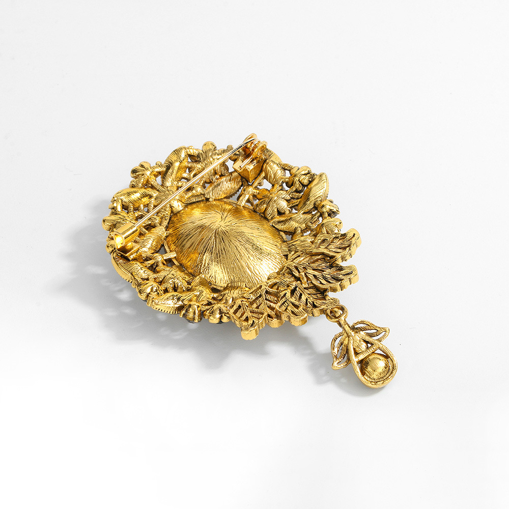 Wholesale Vintage Teardrop Crystal Brooch, Antique Bronze Lapel Pin