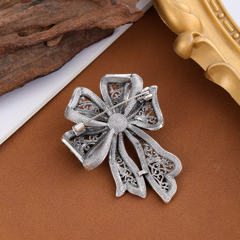 Wholesale Vintage Bowknot Brooch, Rhinestone Pearl Bow Lapel Pin
