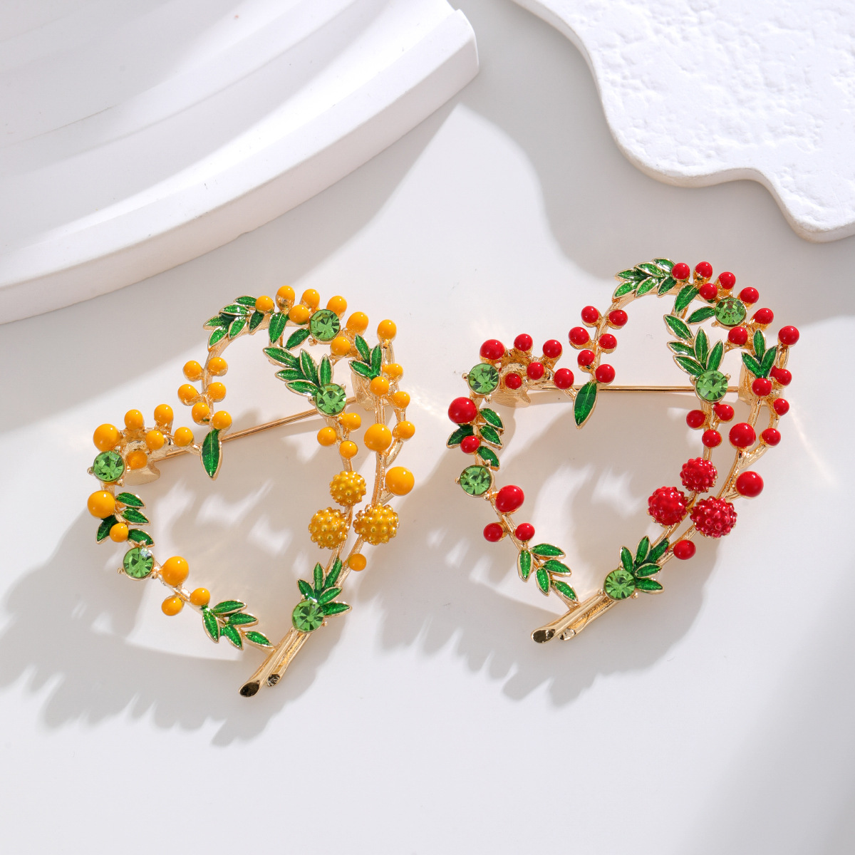 Wholesale Heart Mimosa Berry Brooch, Enamel Floral Lapel Pin for Women