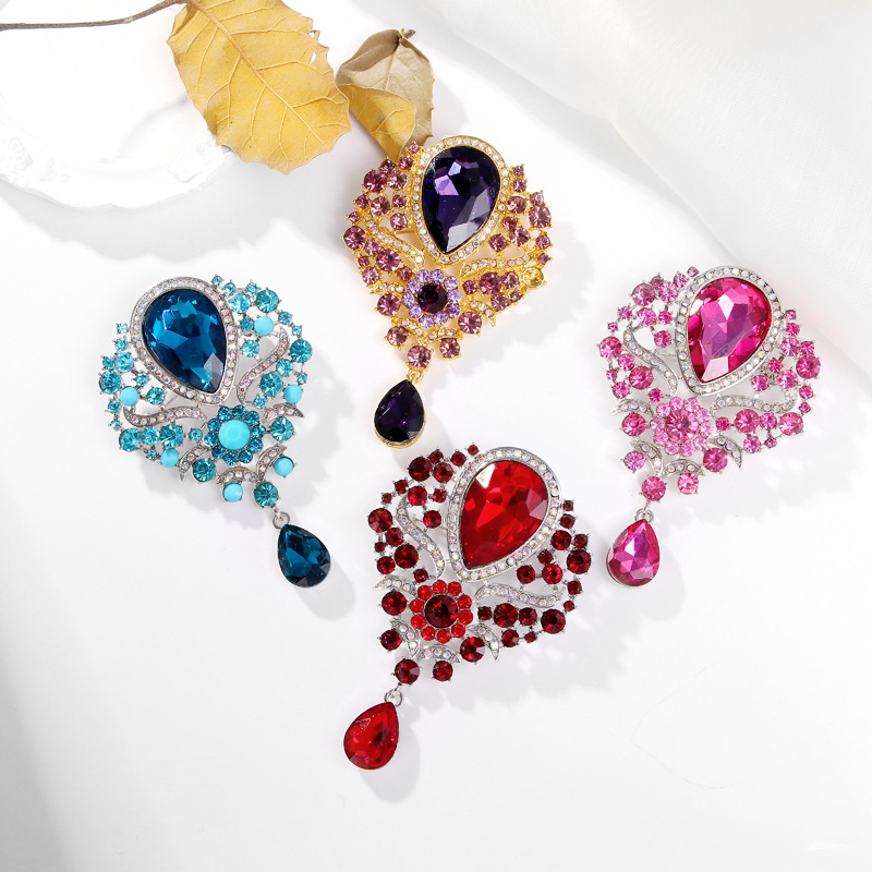 Wholesale Teardrop Rhinestone Brooch, Vintage Crystal Lapel Pin for Women