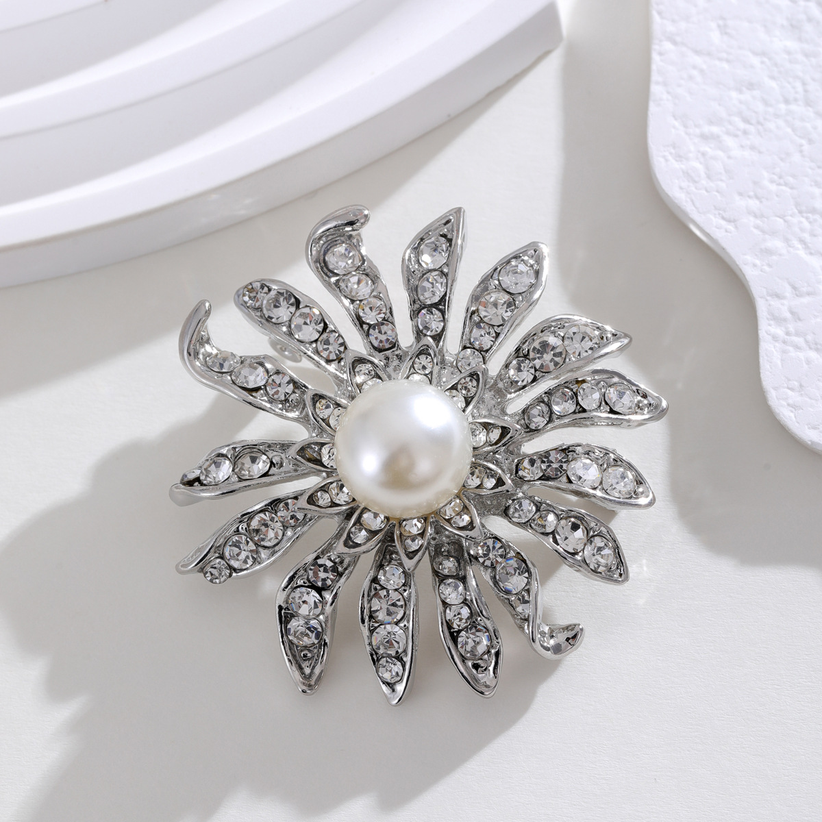 Wholesale Sunflower Brooch & Lapel Pin, Rhinestone Flower Pearl Pin