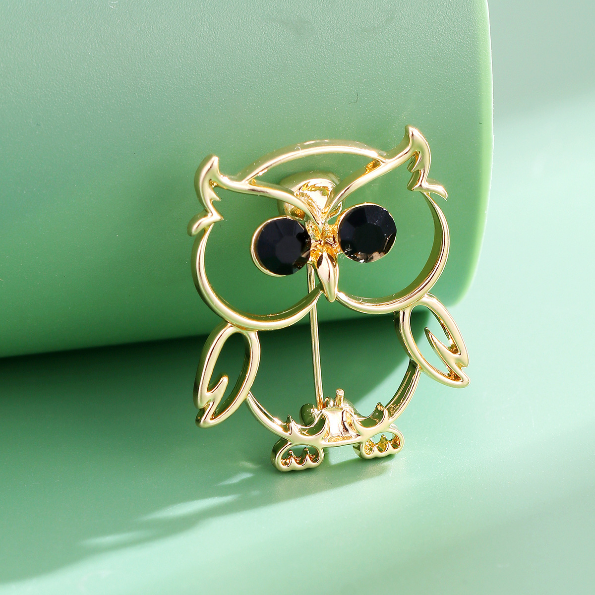 Wholesale Hollow Owl Brooch & Lapel Pin, Minimalist Metal Decorative Pin