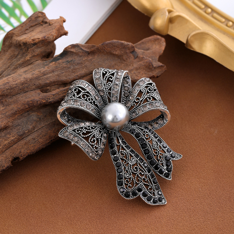 Wholesale Vintage Bowknot Brooch, Rhinestone Pearl Bow Lapel Pin