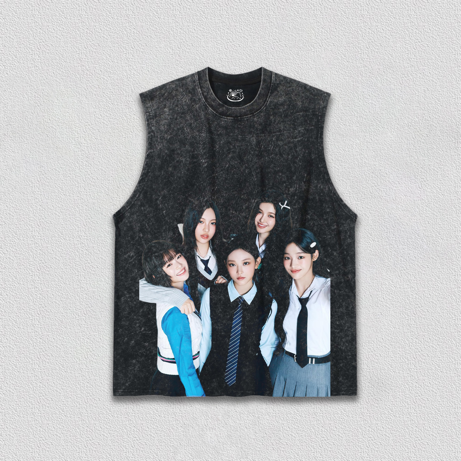 newjeans TEE