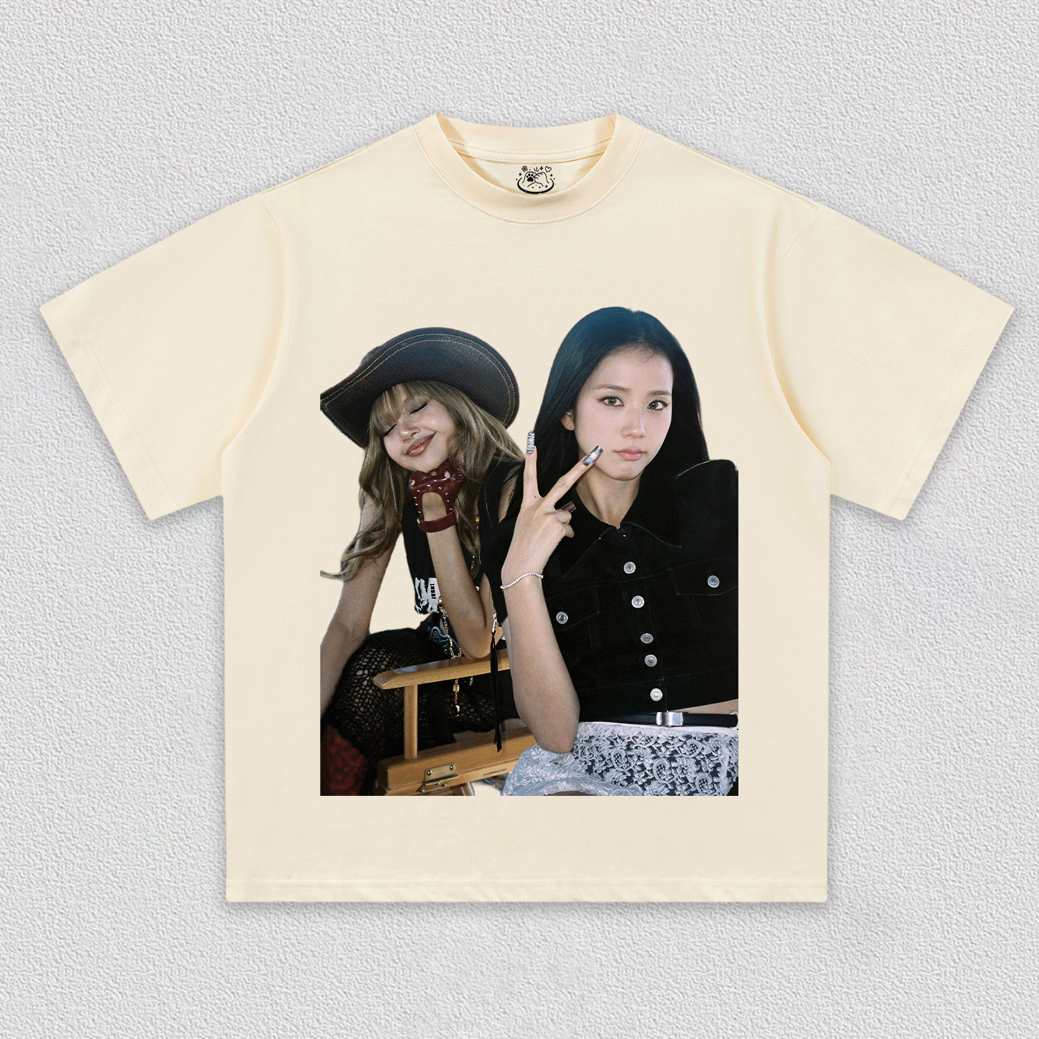 blackpink jisoo & lisa TEE
