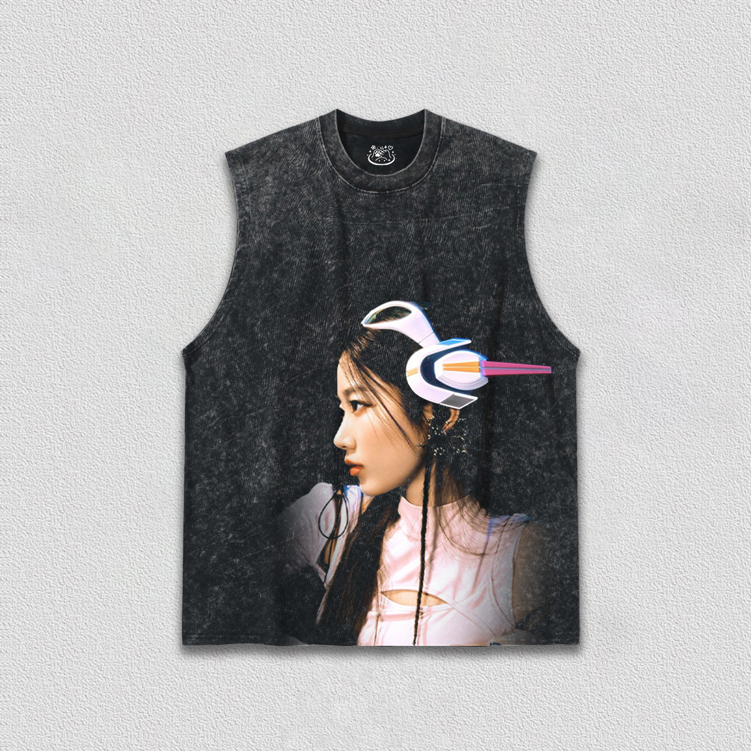 lesserafim KAZUHA TEE 9.10