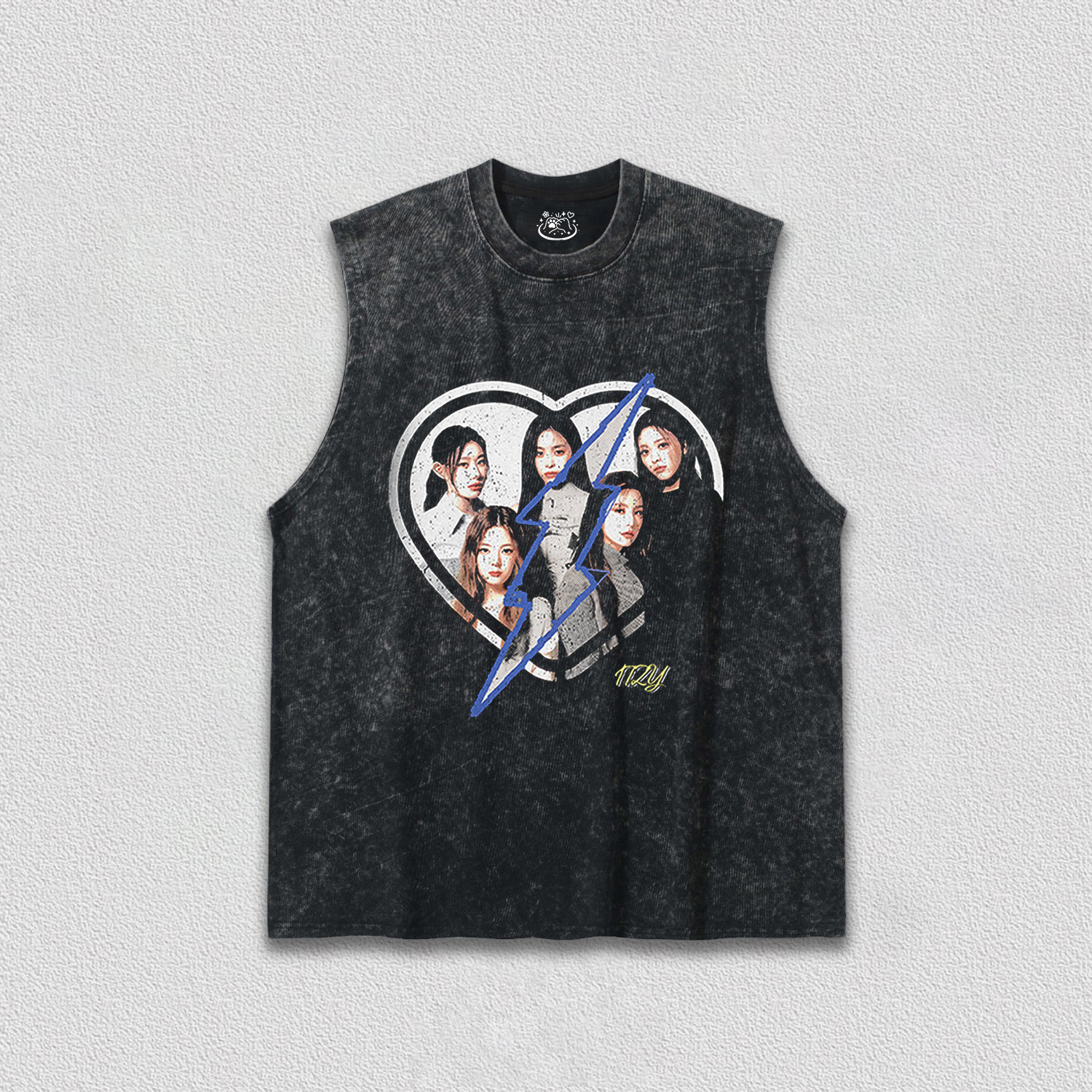 ITZY TEE