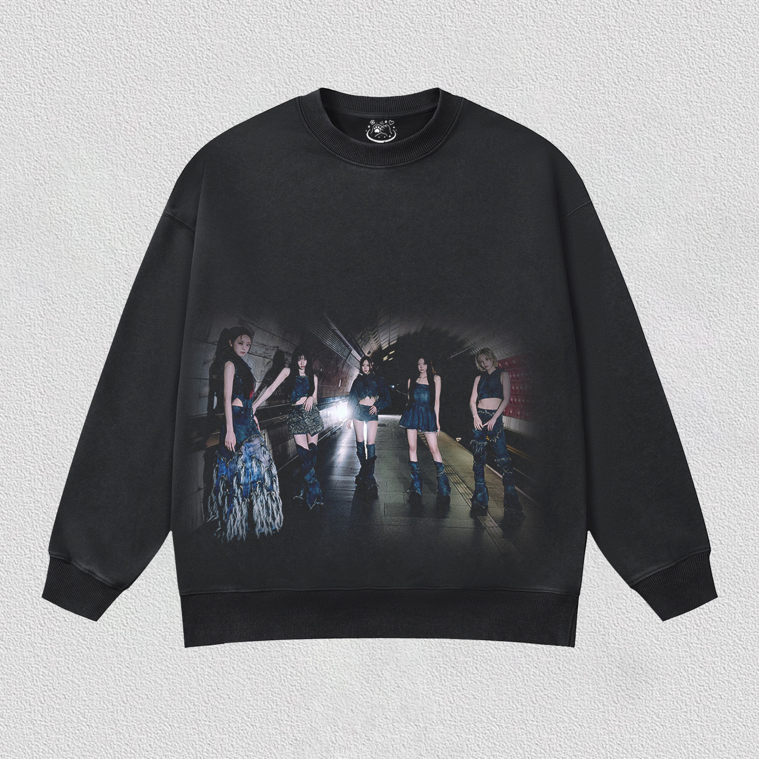 ]ITZY HOODIES