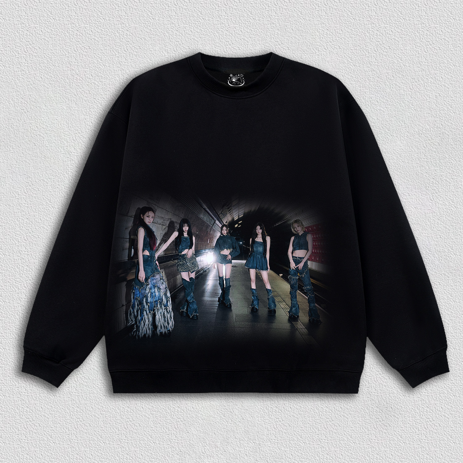 ]ITZY HOODIES