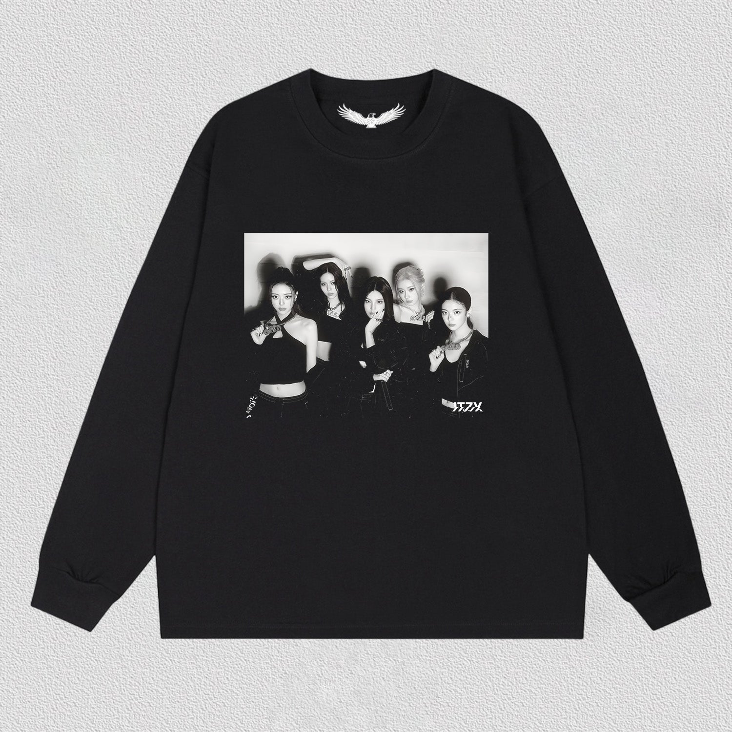 ITZY TEE 2025
