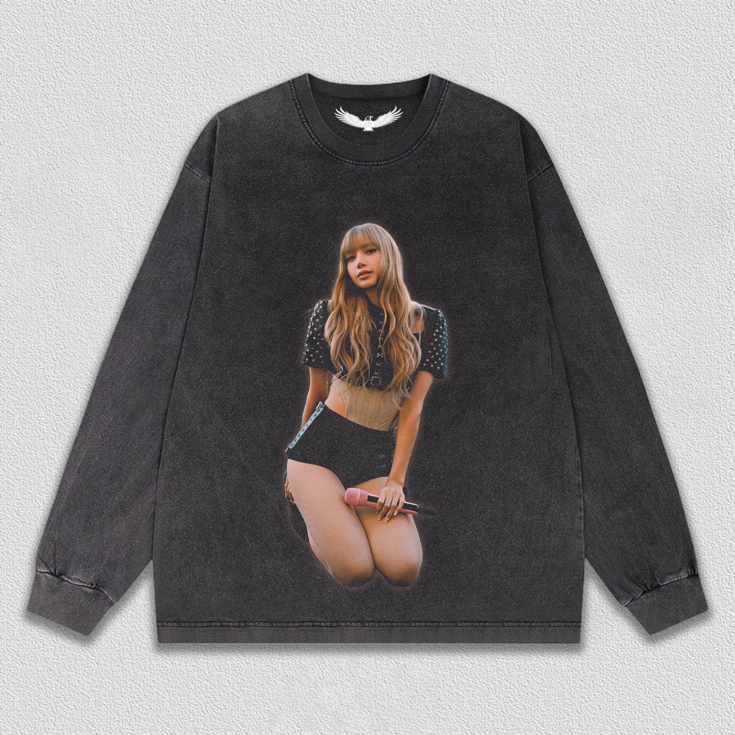LISA TEE