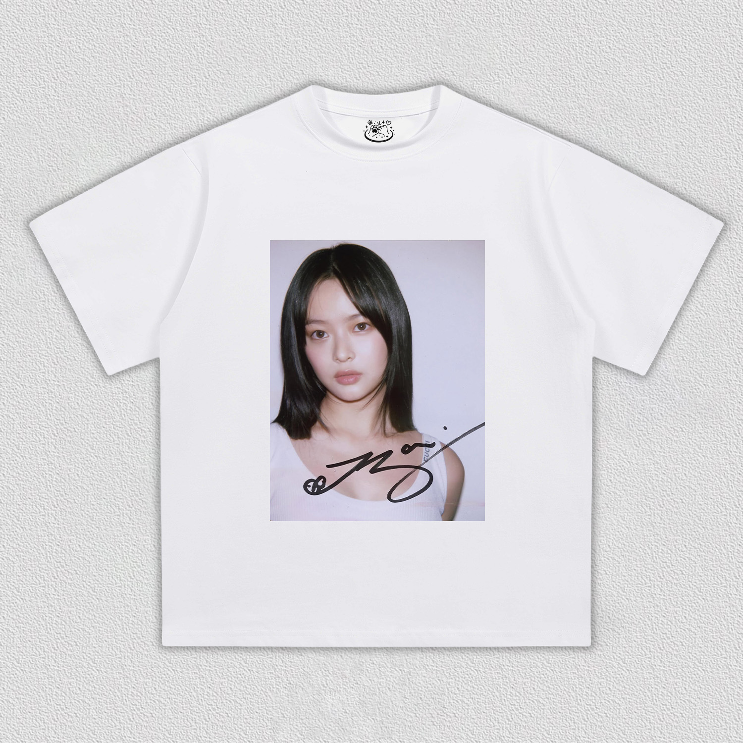 NewJeans Hann TEE