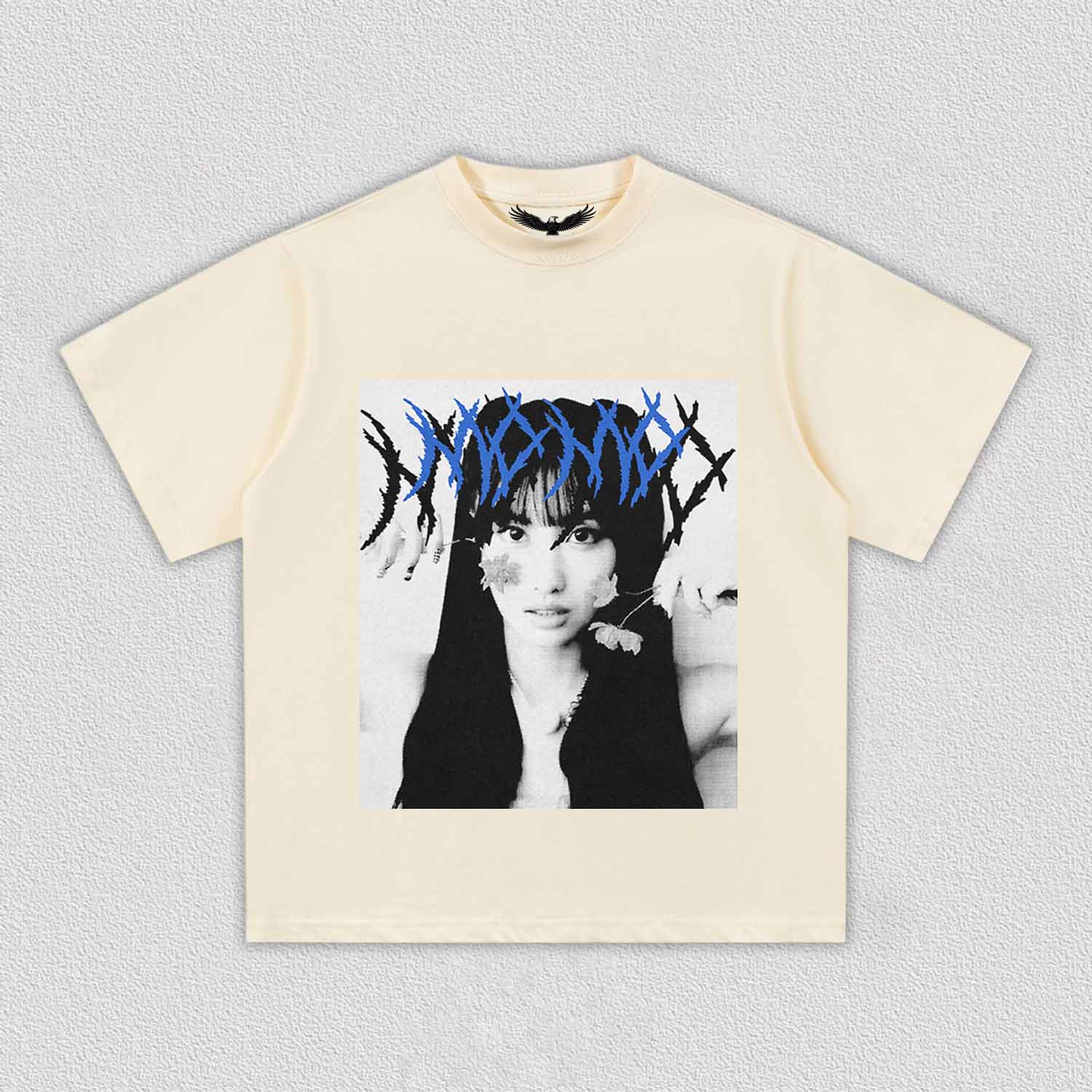 TWICE Momo TEE