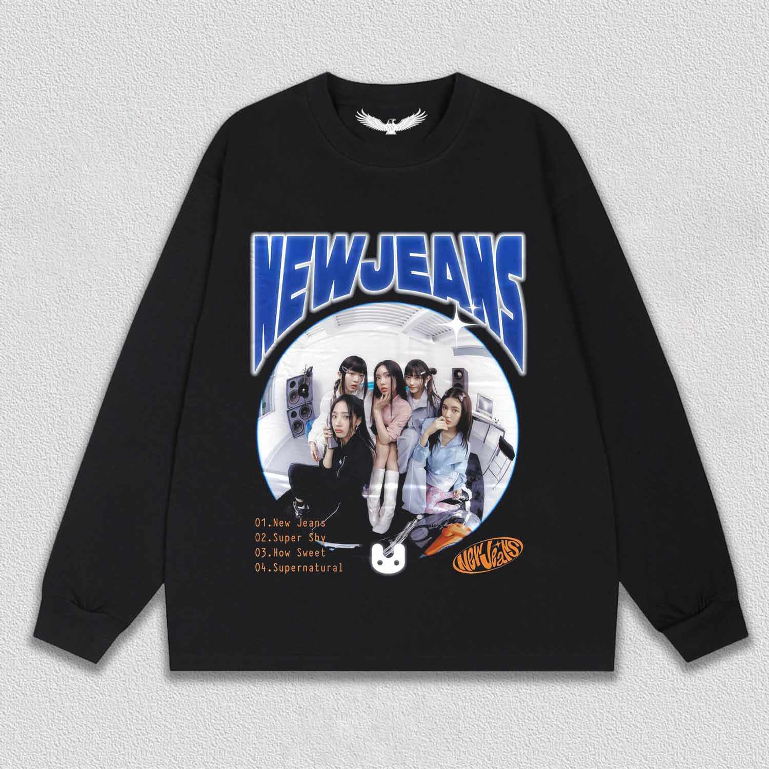 NewJeans TEE