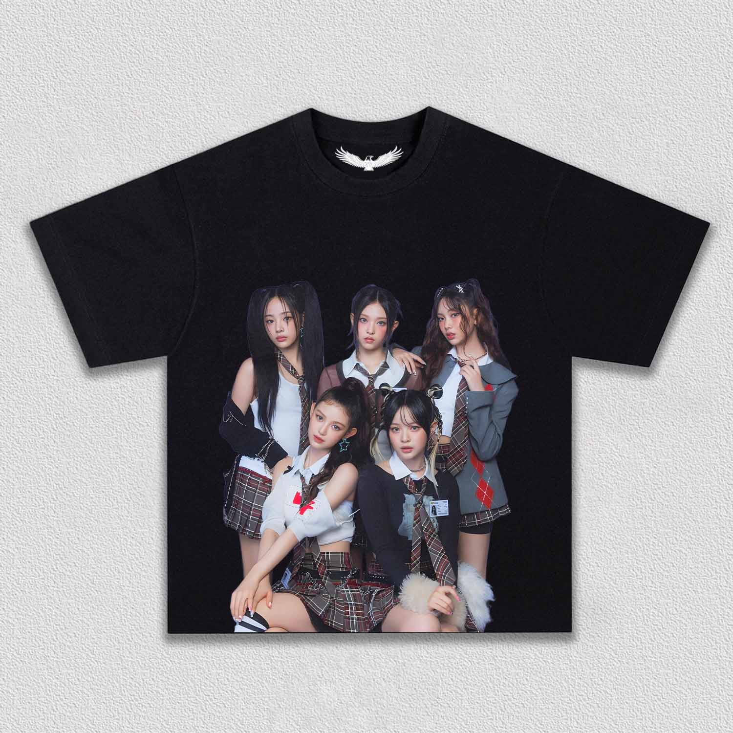 NEWJEANS TEE S4