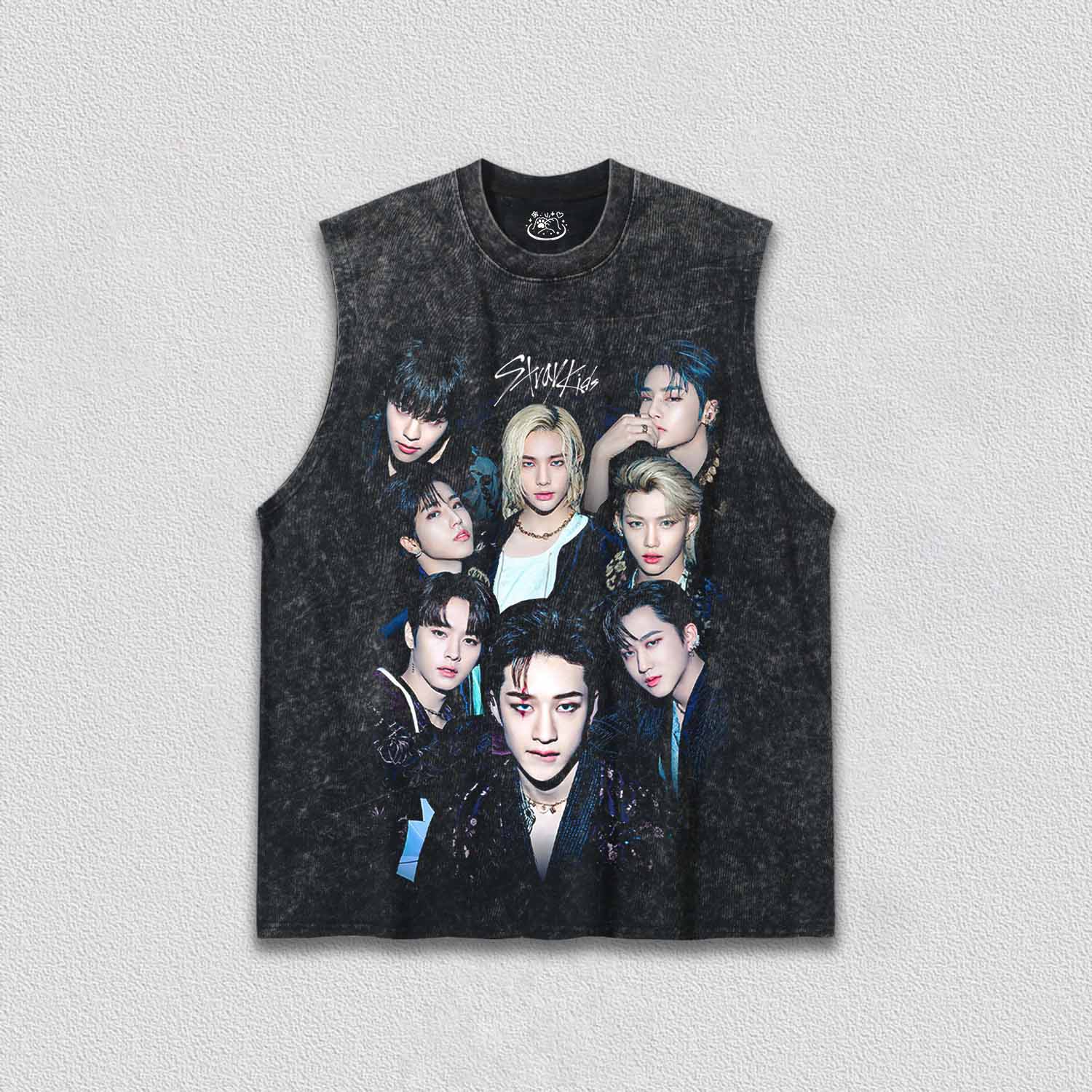 STRAY KIDS TEE V4