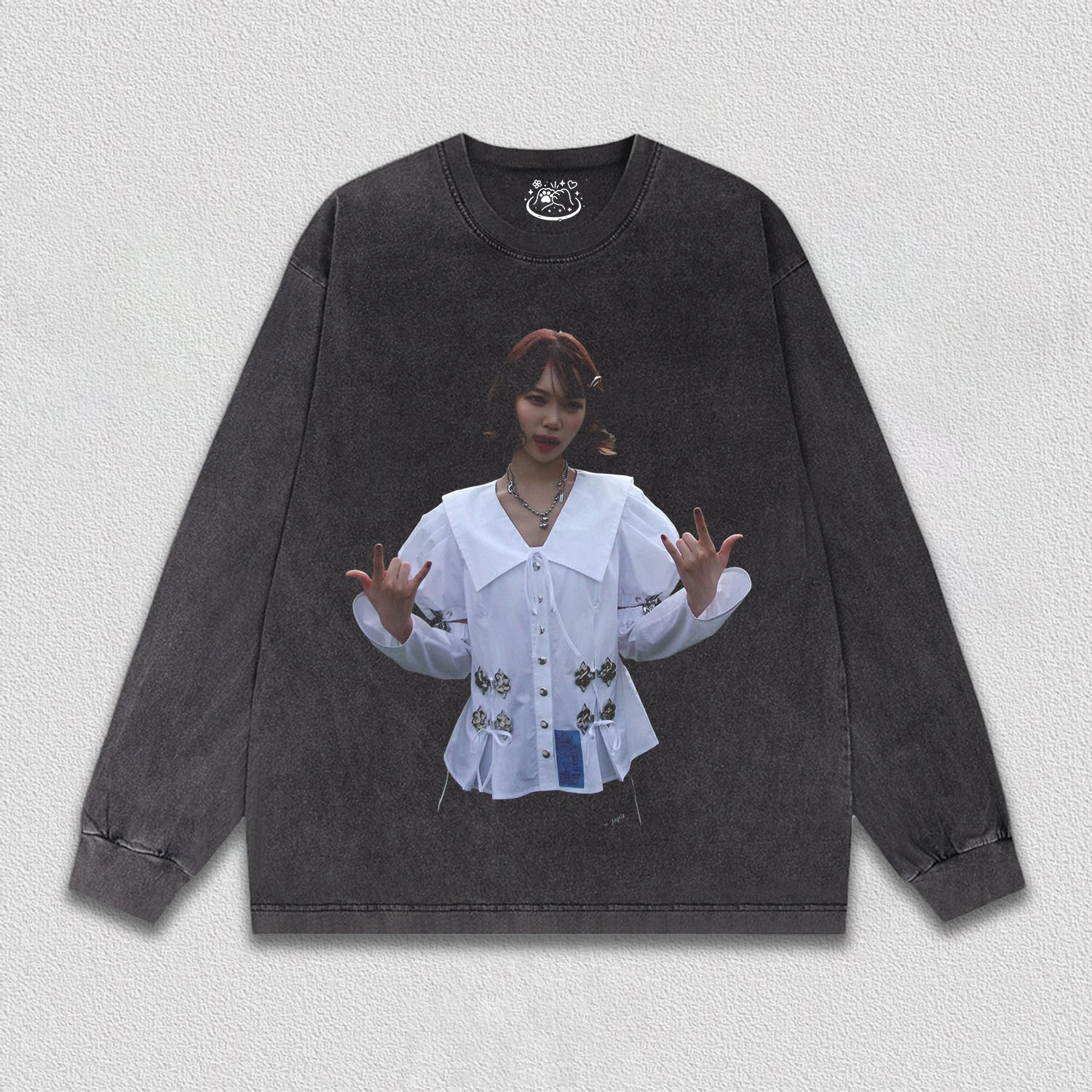 LE SSERAFIM Chaewon W2