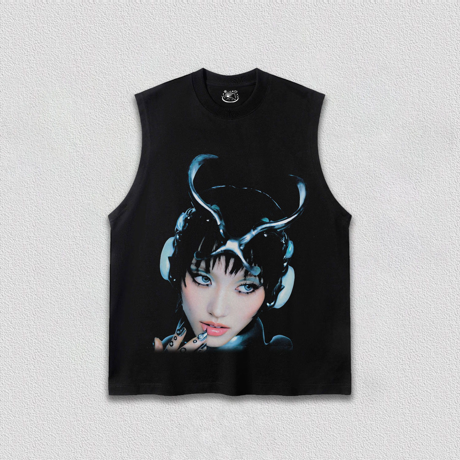 CHISA TEE