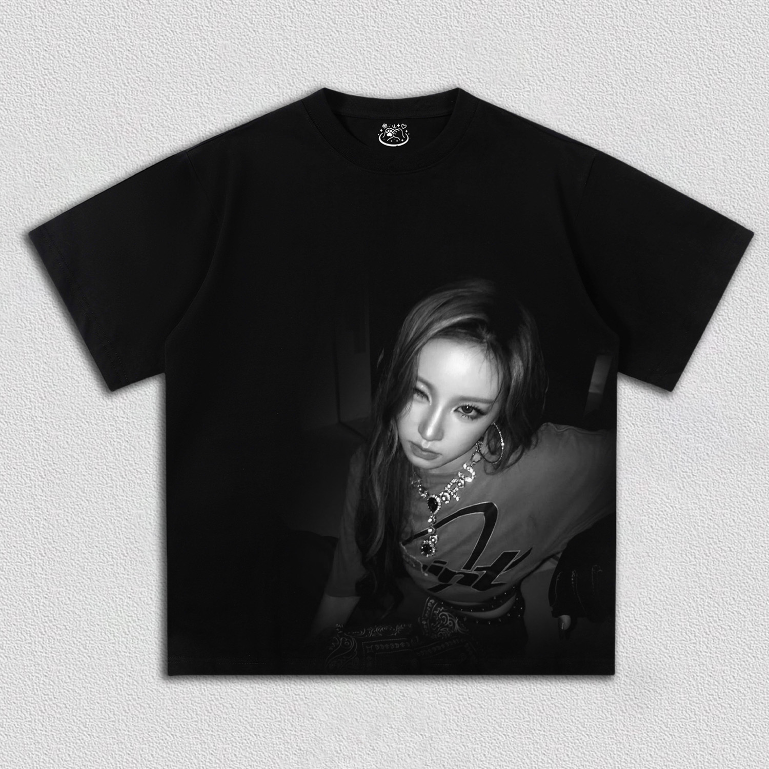 I-DLE YUQI TEE