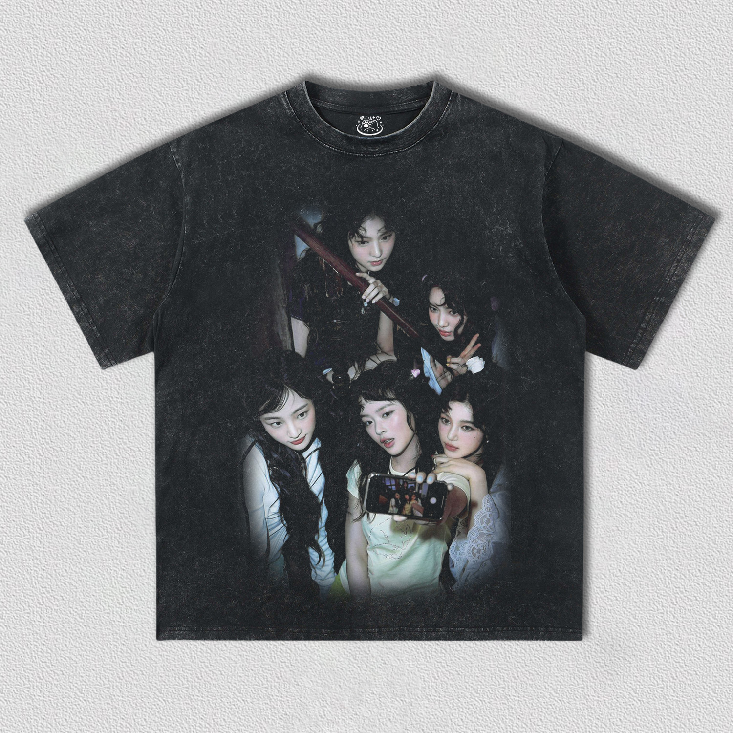 newjeans TEE