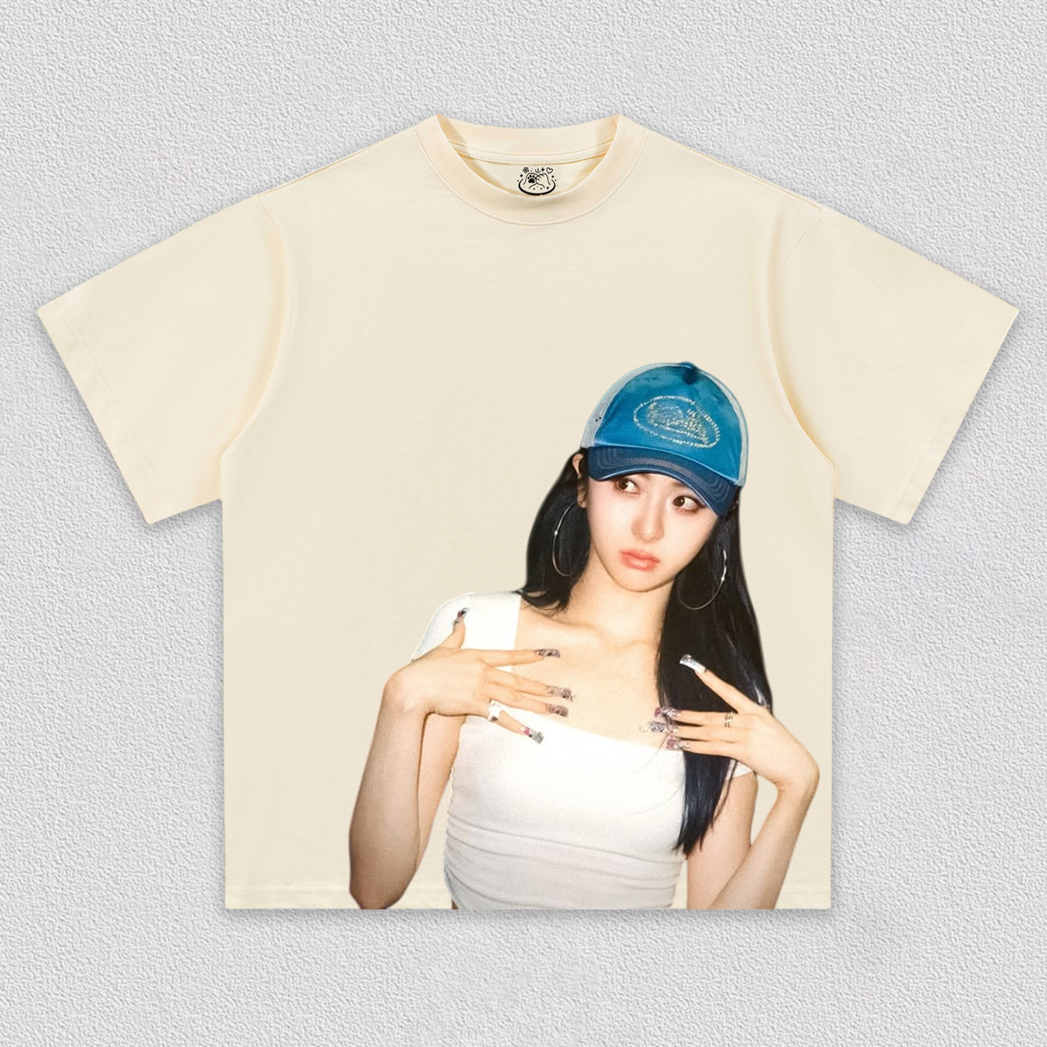 YUNJIN TEE 10.27