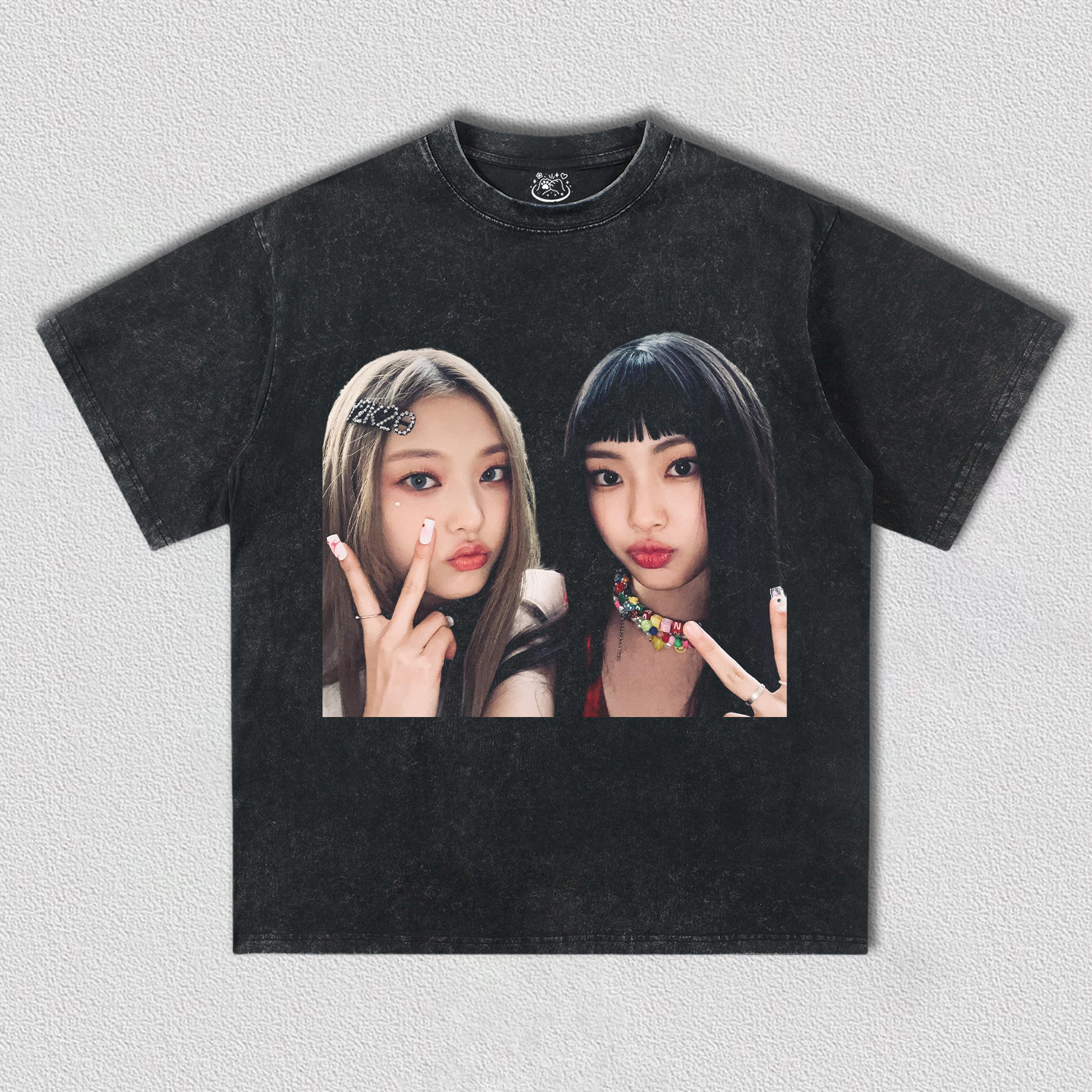 newjeans TEE