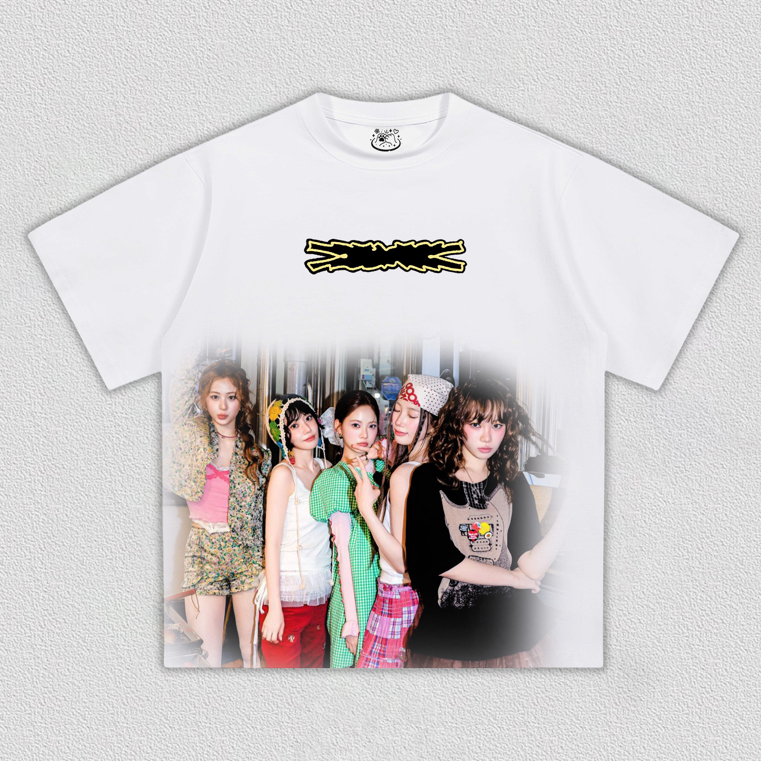 le sserafim TEE-1