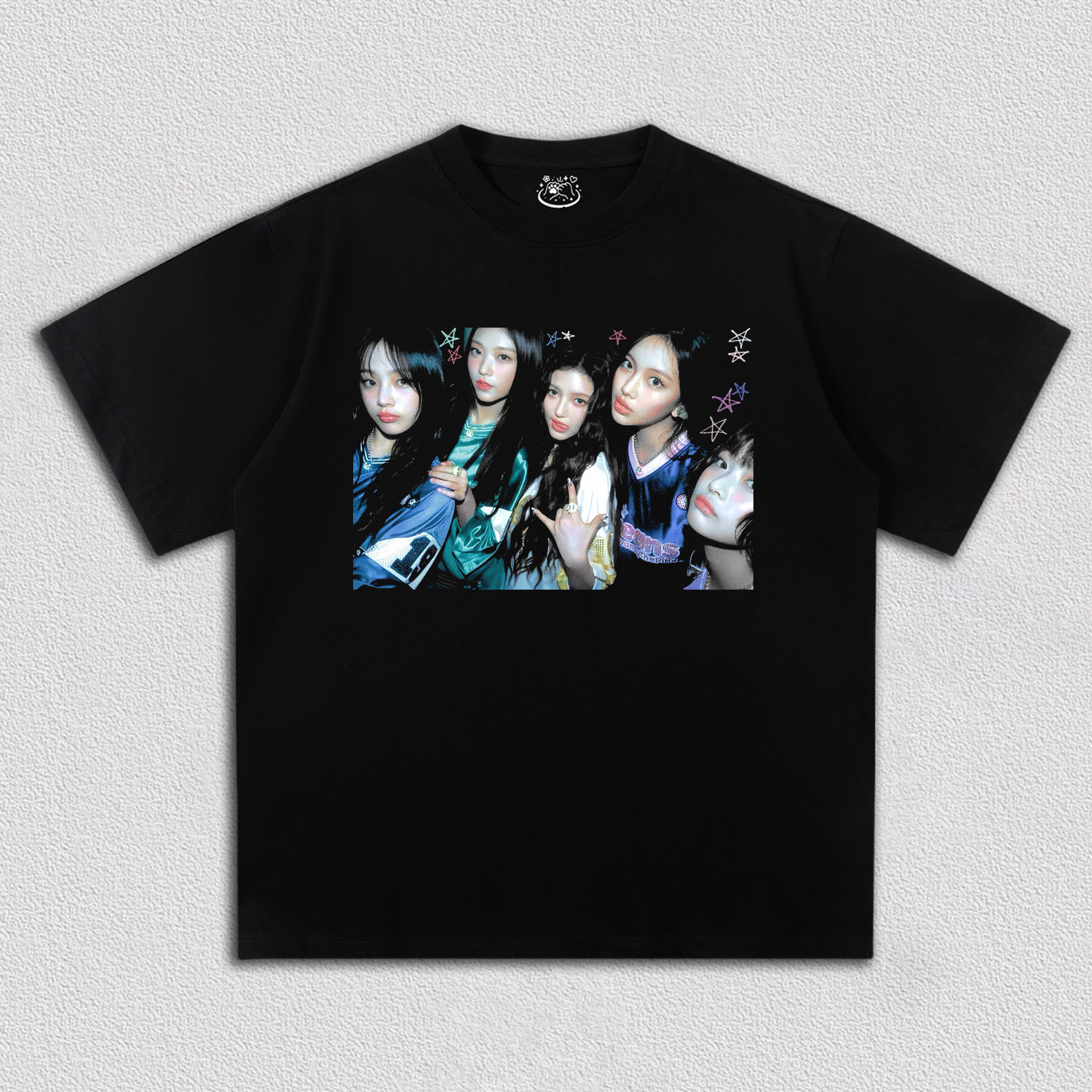 new jeans TEE