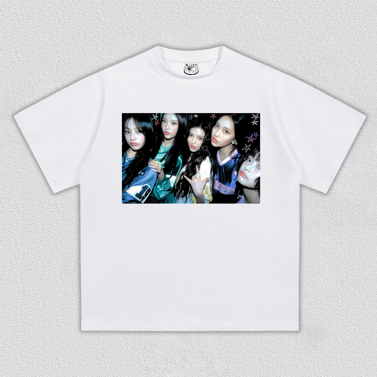 new jeans TEE