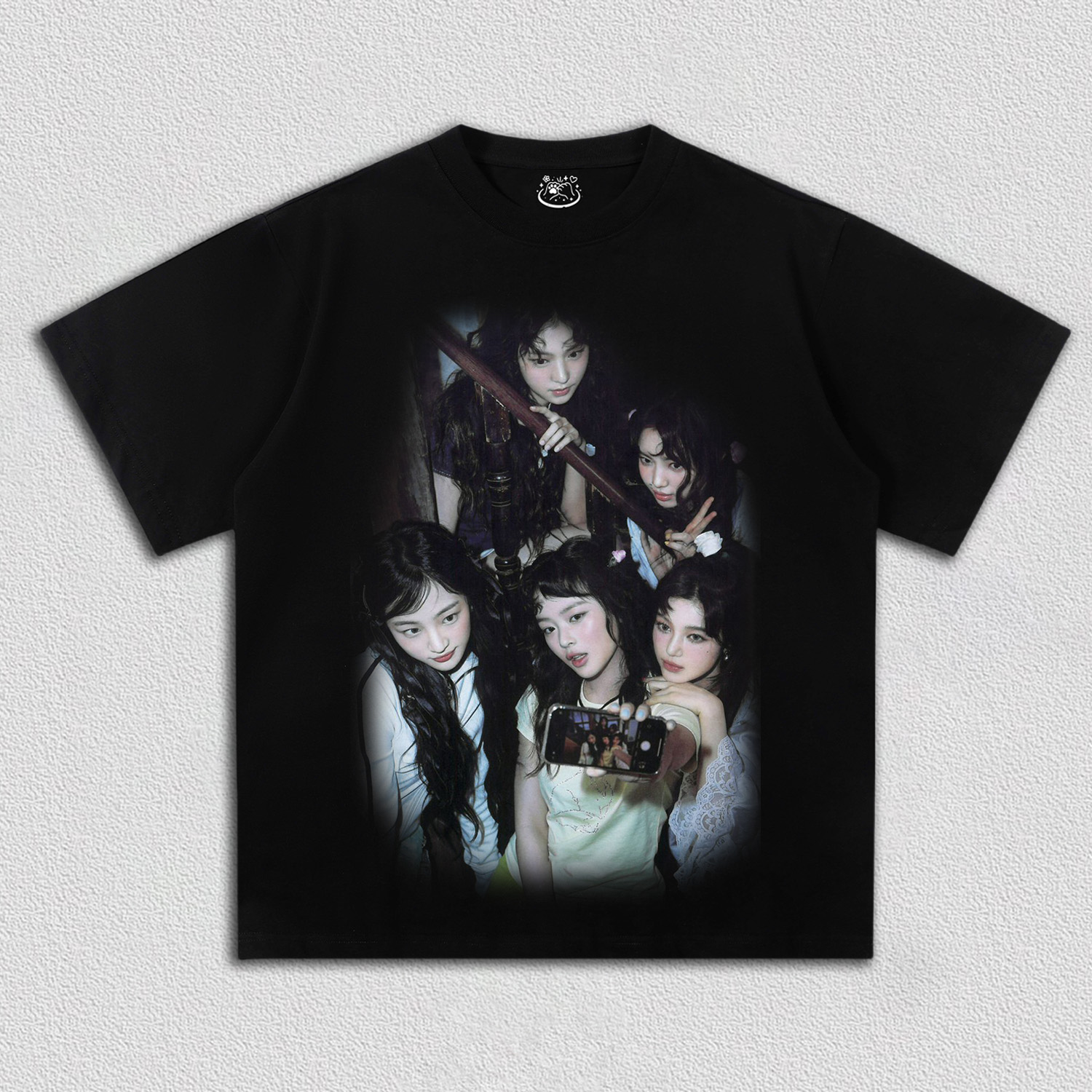 newjeans TEE