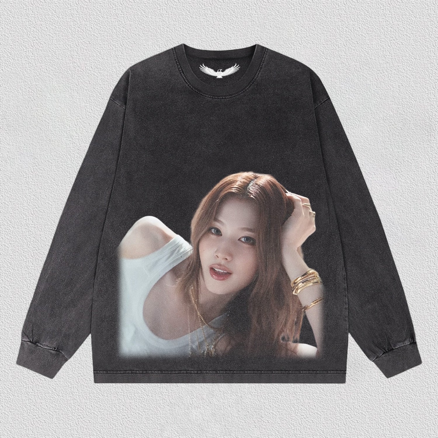 twice  SANA  TEE
