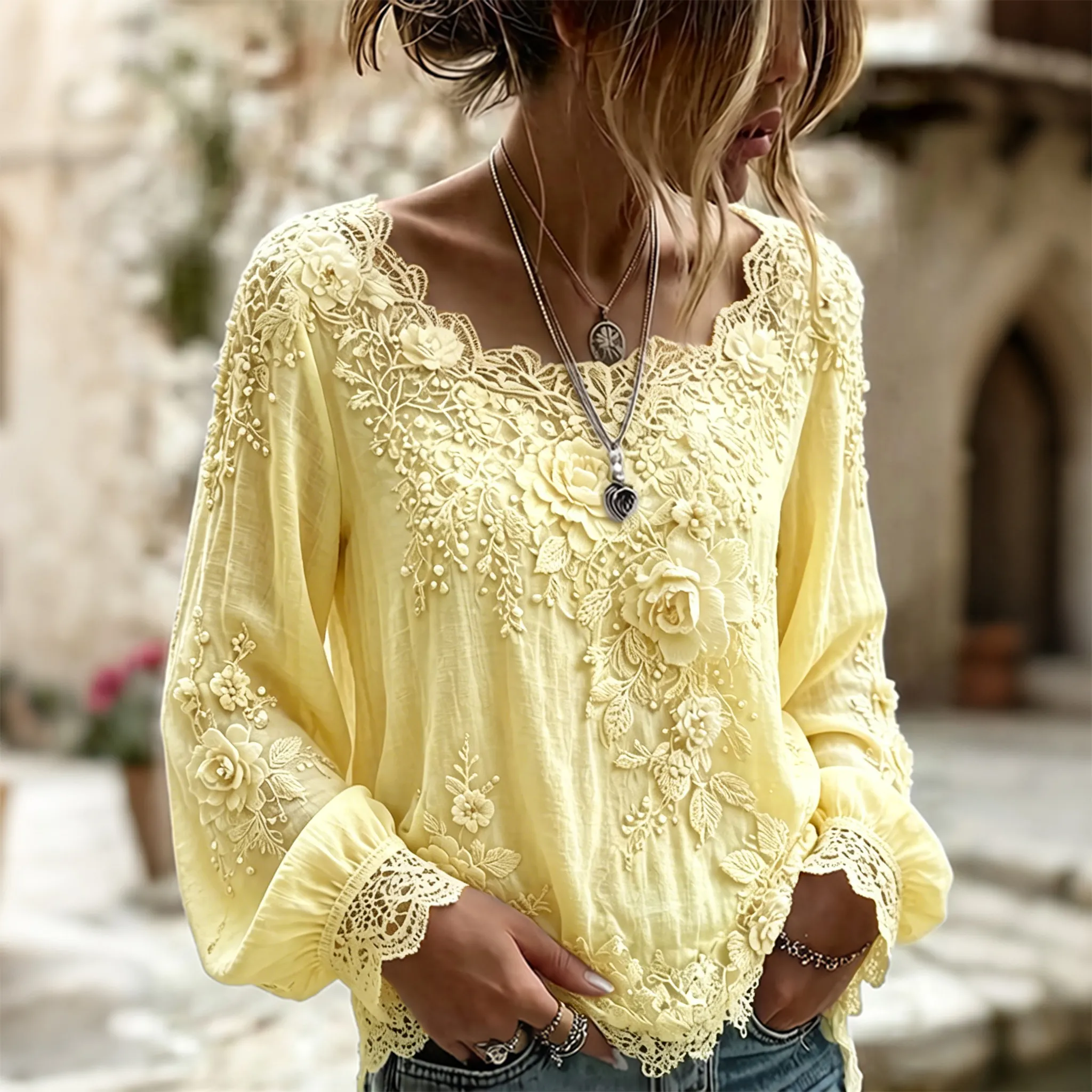 Women's Vintage White Rose Floral Art Flowy Crew Neck Long Sleeve Linen T-shirt