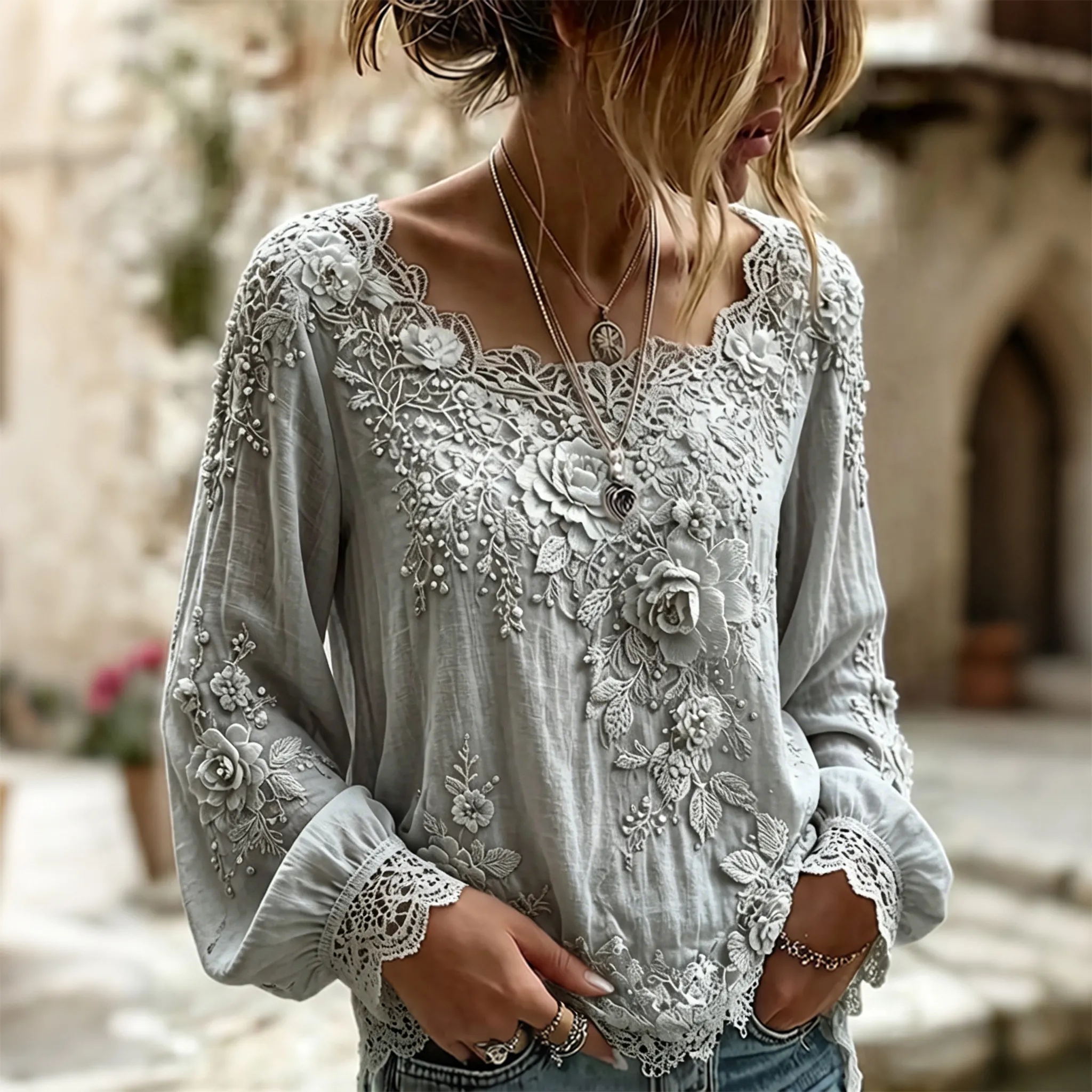 Women's Vintage White Rose Floral Art Flowy Crew Neck Long Sleeve Linen T-shirt