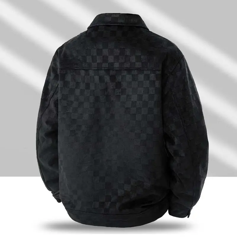 Men’s black patterned long-sleeve jacket — menswear, men’s clothing, featuring a front flap pocket and button closure, a stylish and practical top suitable for autumn.
