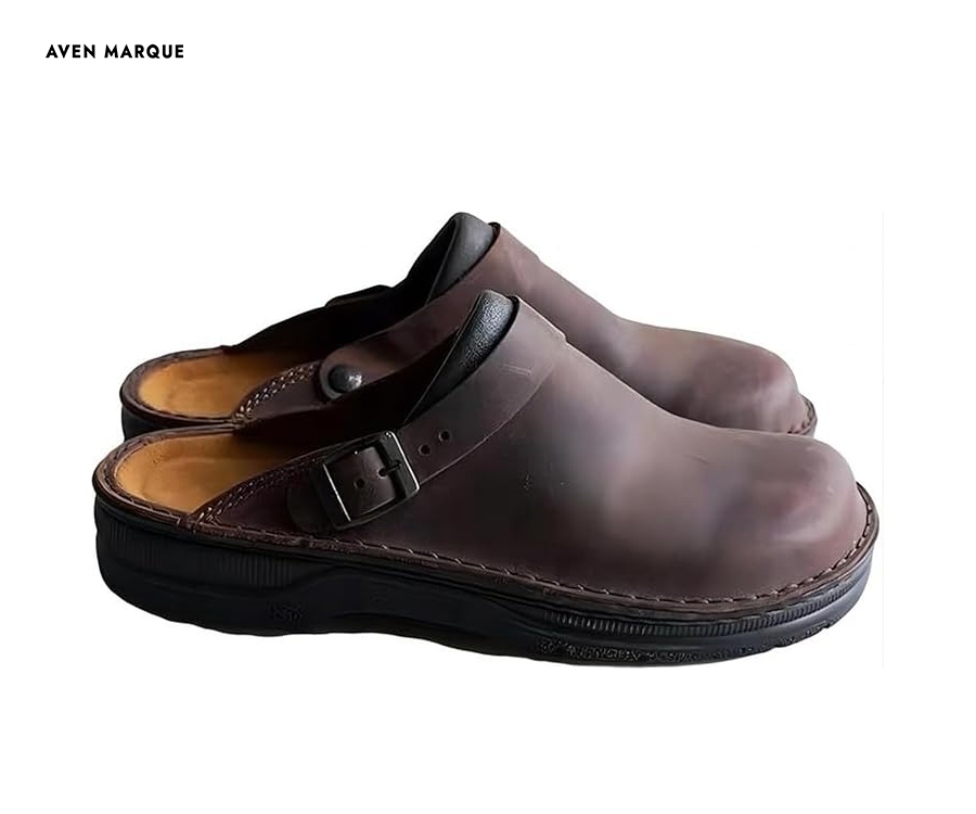 Coffee men's square-toe buckle clogs