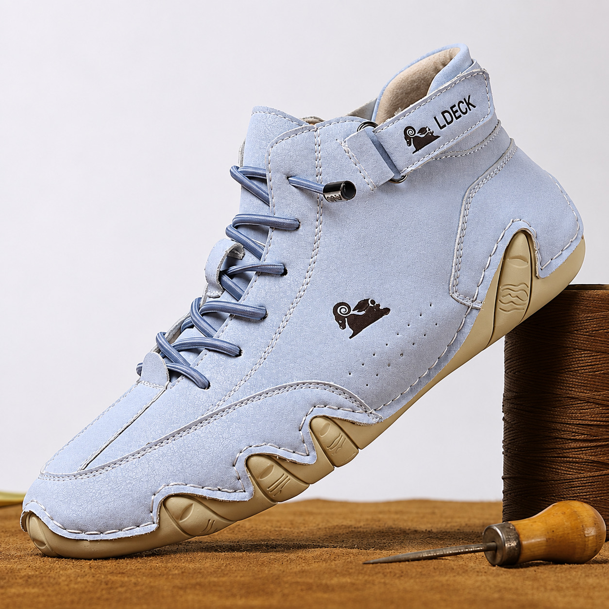 Men's Vintage High-Top Lace-Up Sneakers - Light Blue