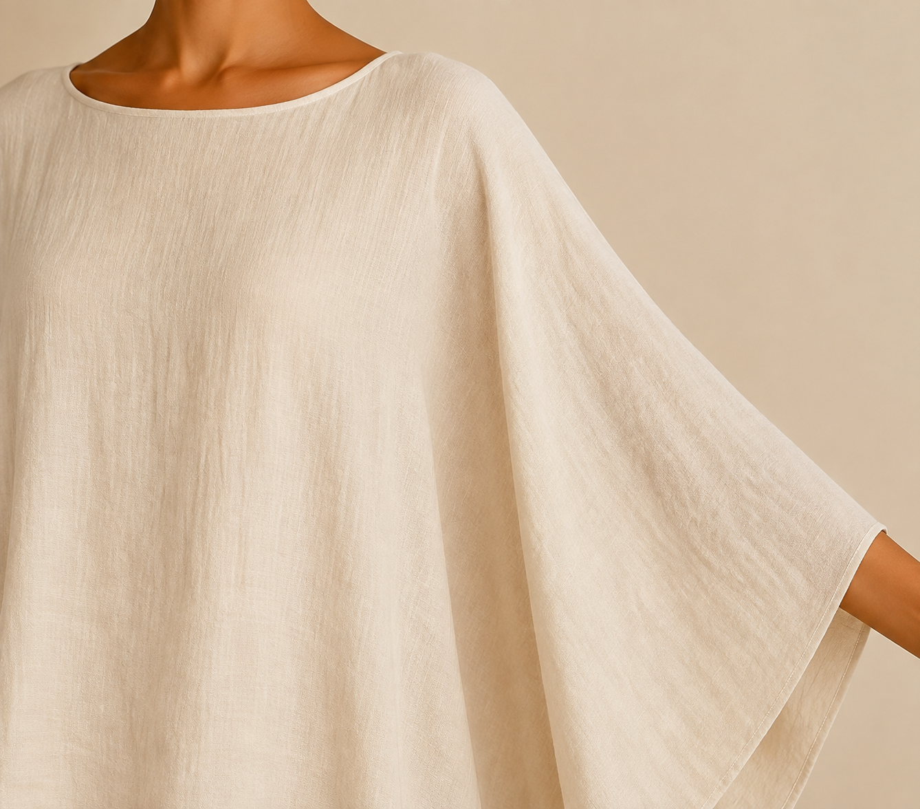 Serena round neckline and sleeve detail