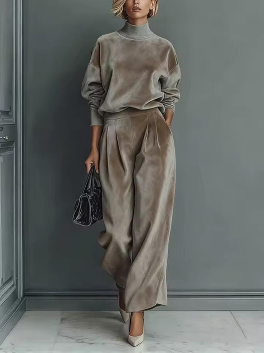 High-Neck Velvet Top & High-Waist Wide-Leg Pants Set – Relaxed Luxury Casual Set
