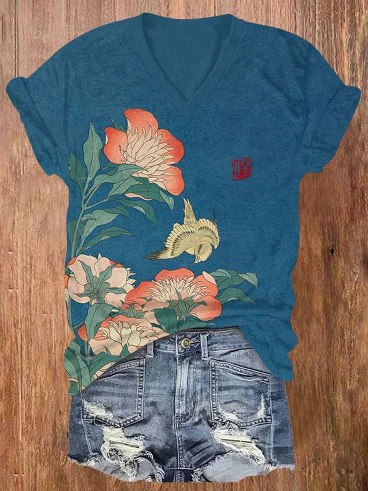 Vintage Floral Print V-neck T-shirt