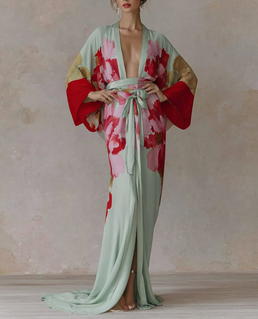 Elegant Vintage Printed Robe
