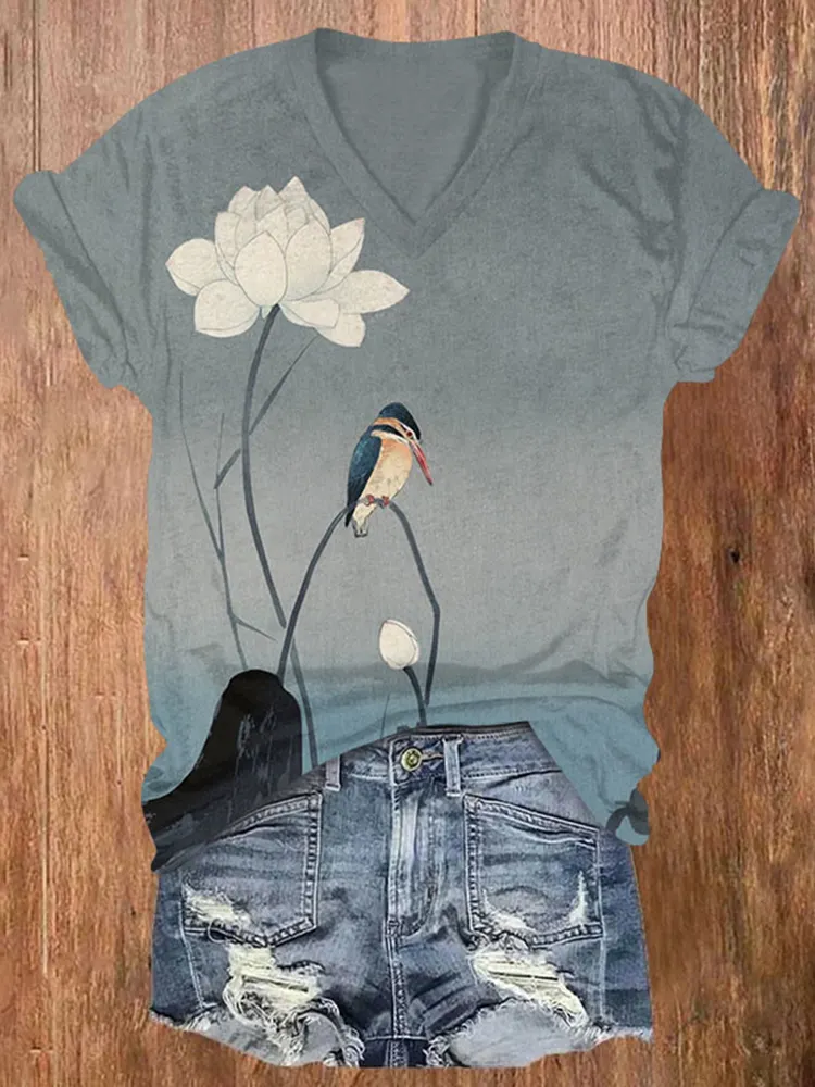 Vintage Bird & Lotus Art Pattern V-neck T-shirt