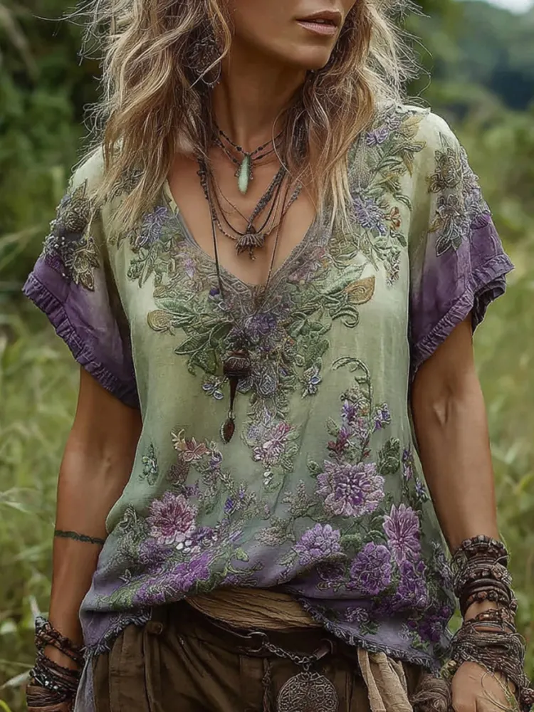 Vintage Flower Embroidery V-neck Short Sleeve T-shirt