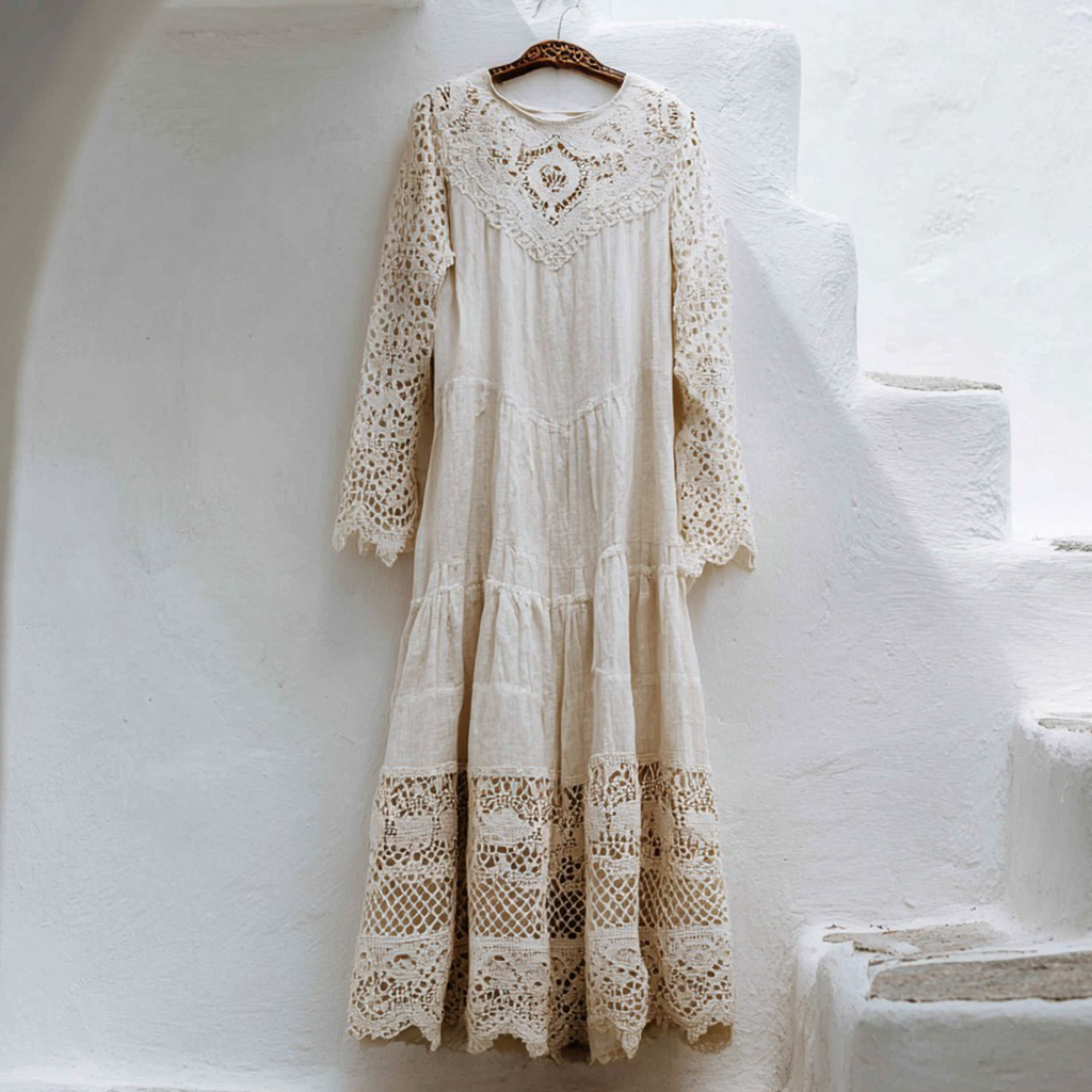 Women's Vintage Lace-paneled Round-neck Dress