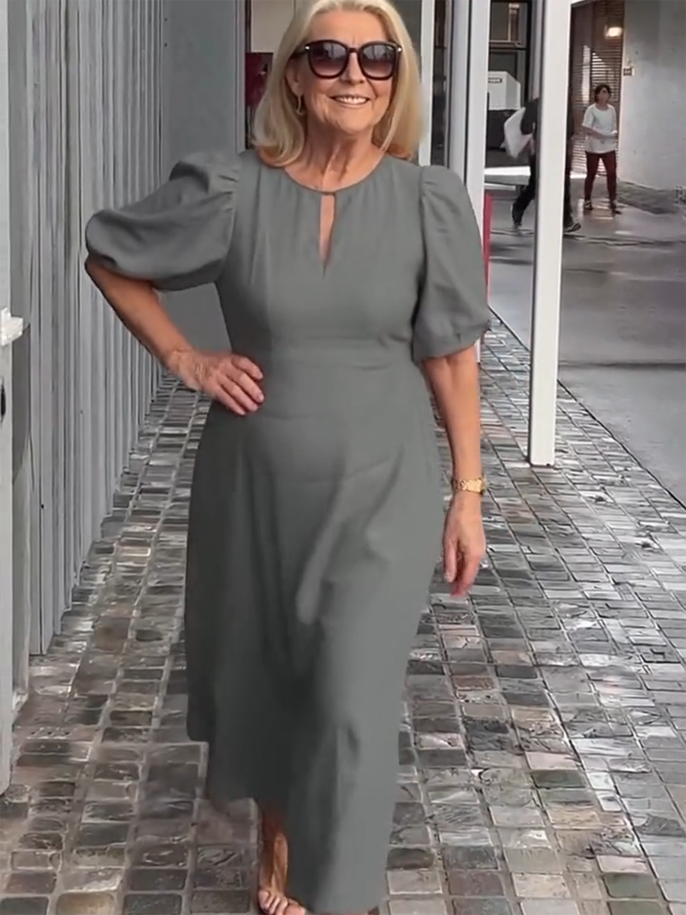 Relaxed Midi Dress