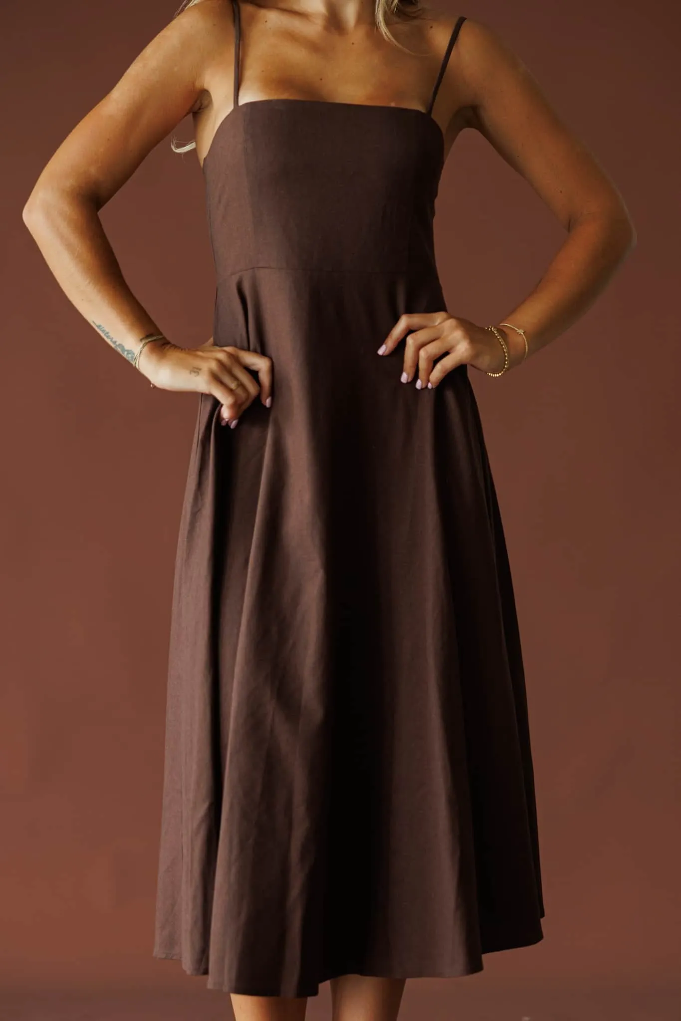 [Pre-Order!] August Lane Linen Dress