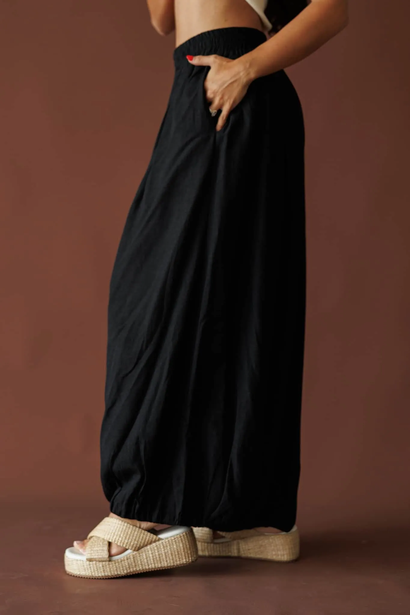 Balloon Fit Elastic Waist Pants