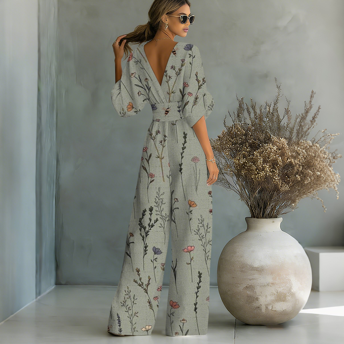 Vintage Floral-Print Tight-Waisted Jumpsuit