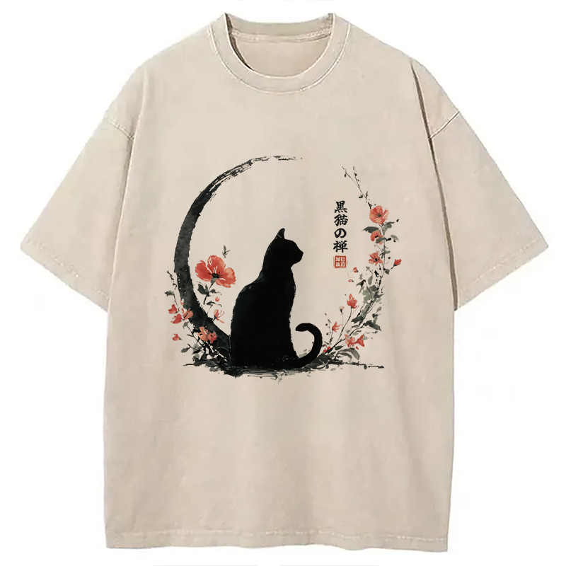 Black Cat & Flowers Washed T-shirt