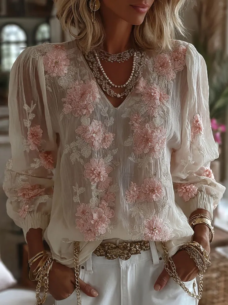 Women's Floral Embroidery Long-sleeved Blend T-shirt